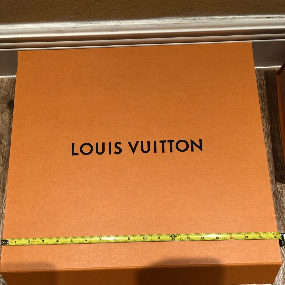 LV gift box